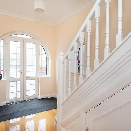 Five Bedroom House Centre - Peace House - 56 Sycamore Terrace * York